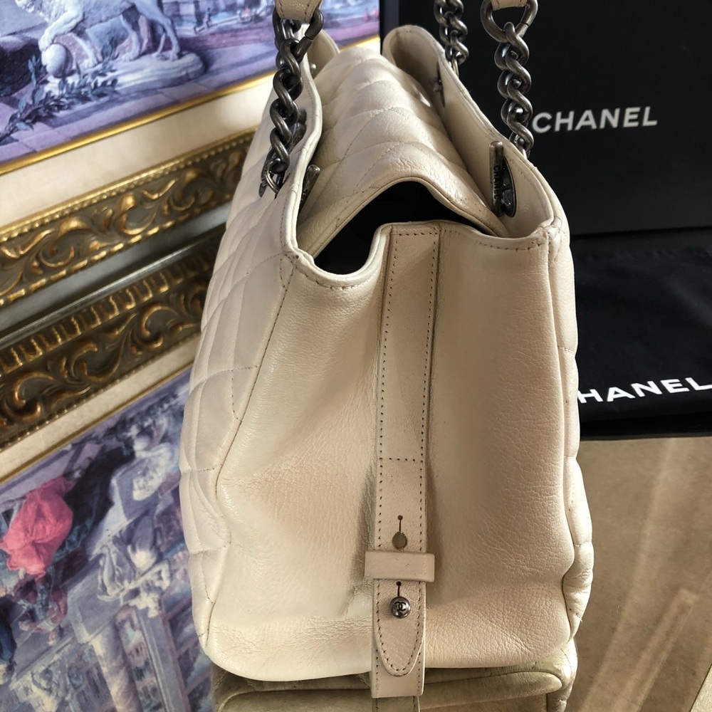 Chanel Cream Cambon City Rock Tote - Picture 5 of 11